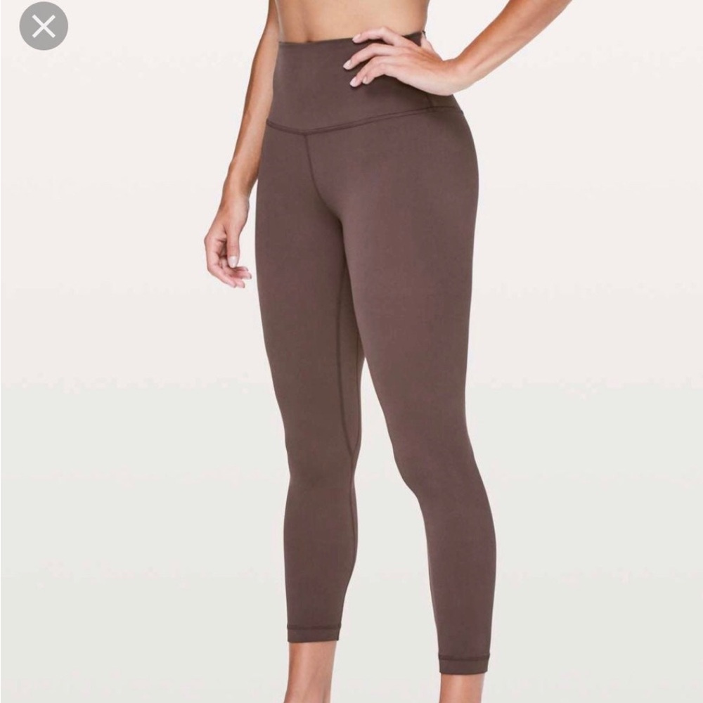 Lululemon Black Satin Align 25” EUC size 4